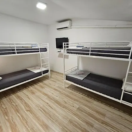 In Apartman